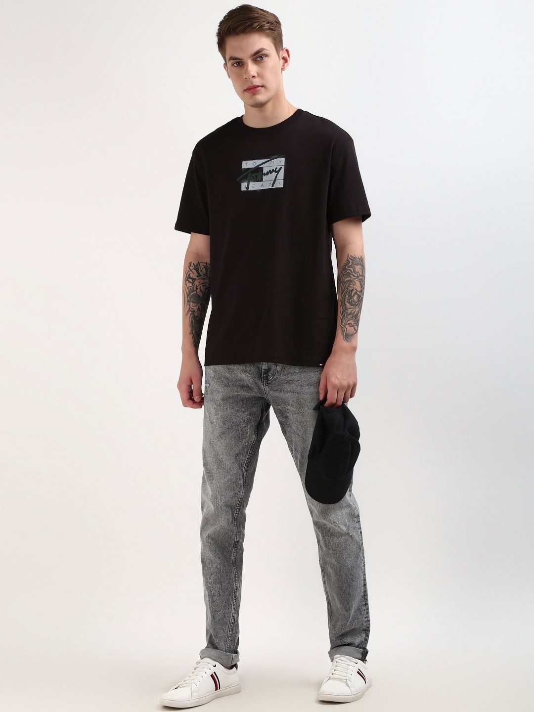 

Tommy Hilfiger Men Typography Printed Round Neck Cotton T-shirt, Black