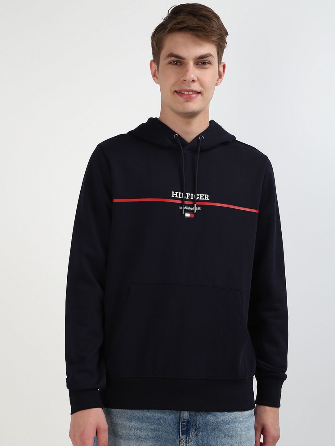 

Tommy Hilfiger Men Hooded Long Sleeves Sweatshirt, Navy blue