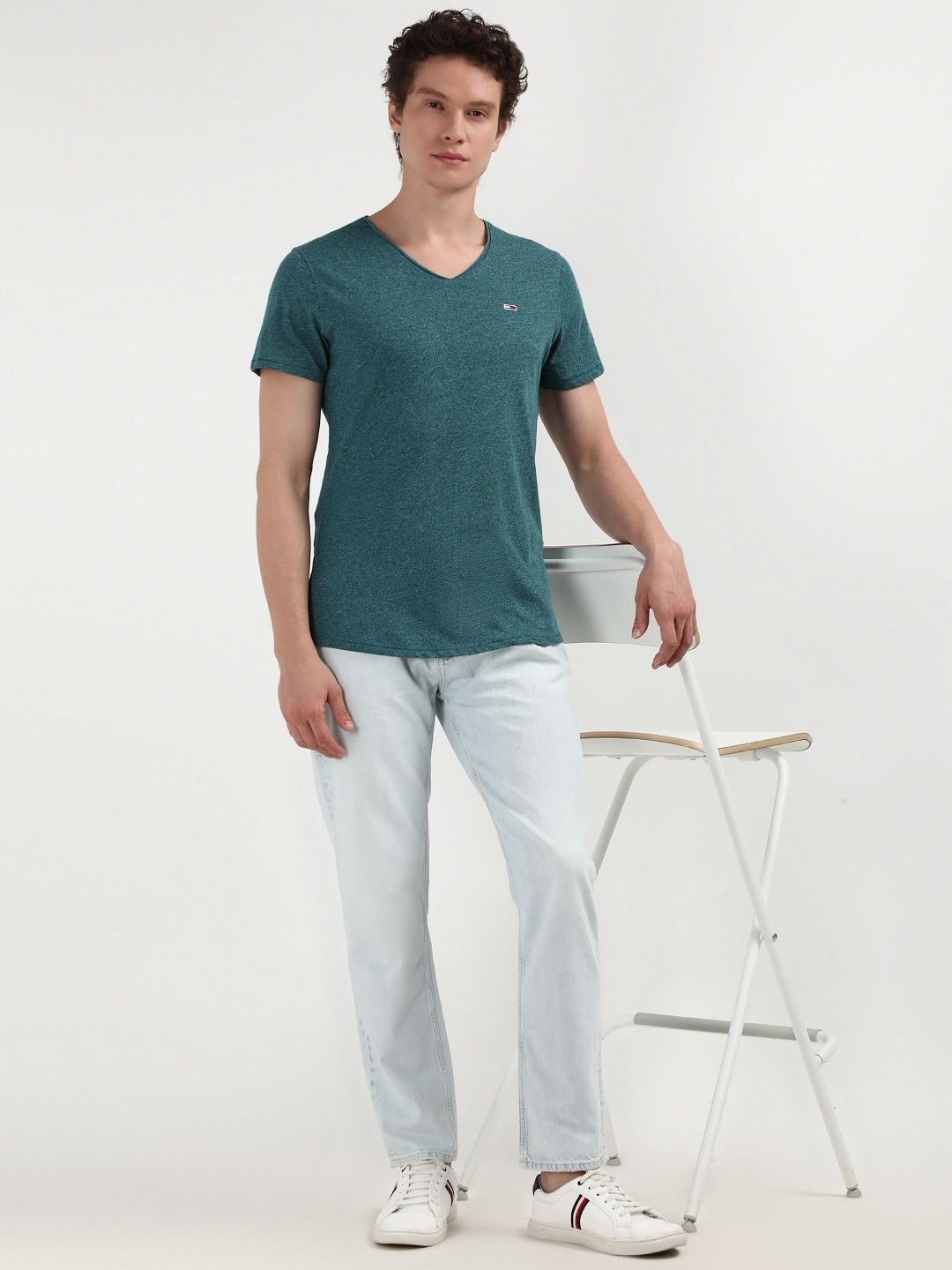 

Tommy Hilfiger Men Solid V-Neck Cotton Slim Fit T-shirt, Teal