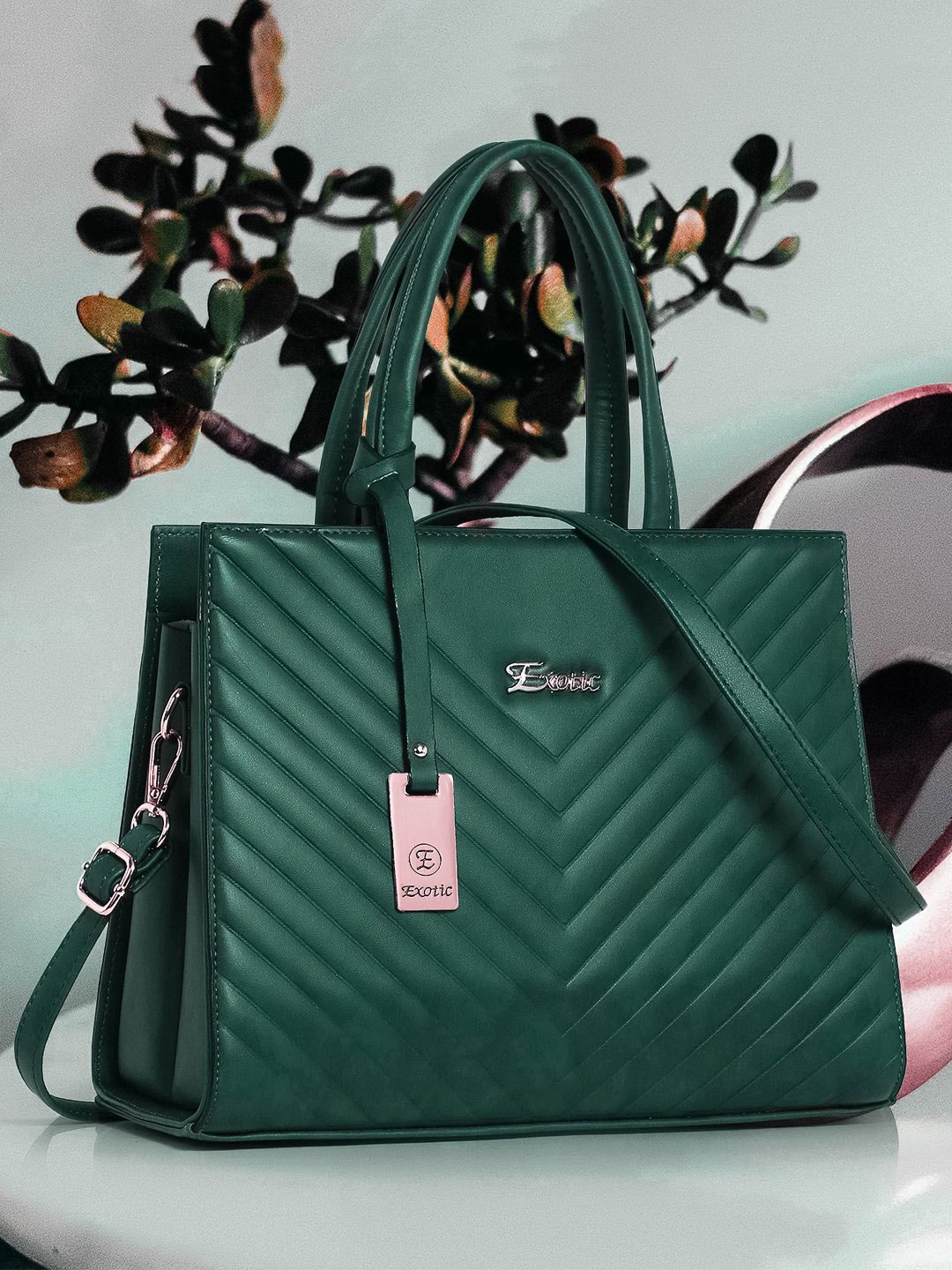 

Exotic PU Structured Shoulder Bag with Quilted Details, Green