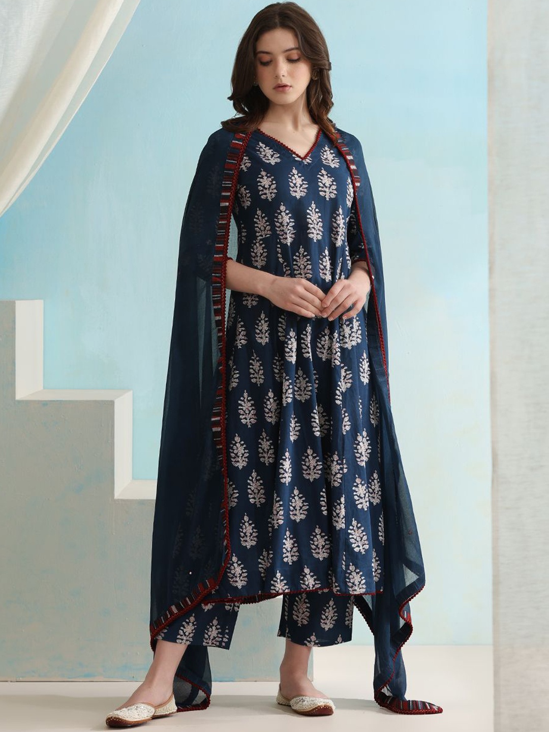 

Khushal K Ethnic Motifs Printed V-Neck Pure Cotton A-Line Kurta with Palazzos & Dupatta, Navy blue