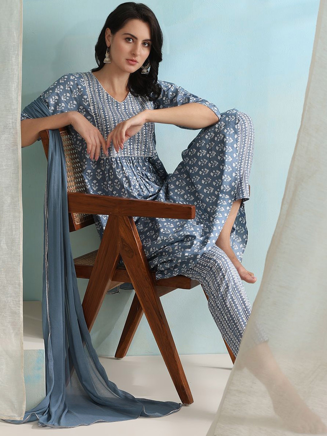 

Khushal K Floral Printed V-Neck Thread Work Pure Cotton Kurta with Trousers & Dupatta, Blue