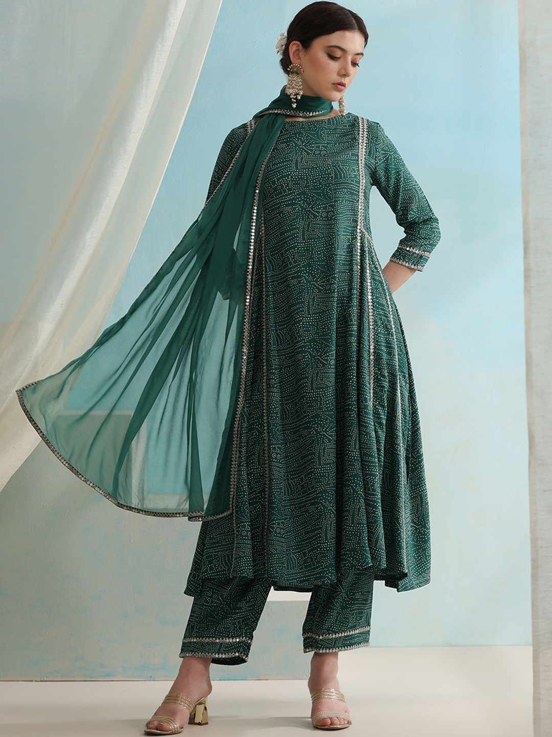 

Khushal K Bandhani Printed A-Line Kurta with Trousers & Dupatta, Green