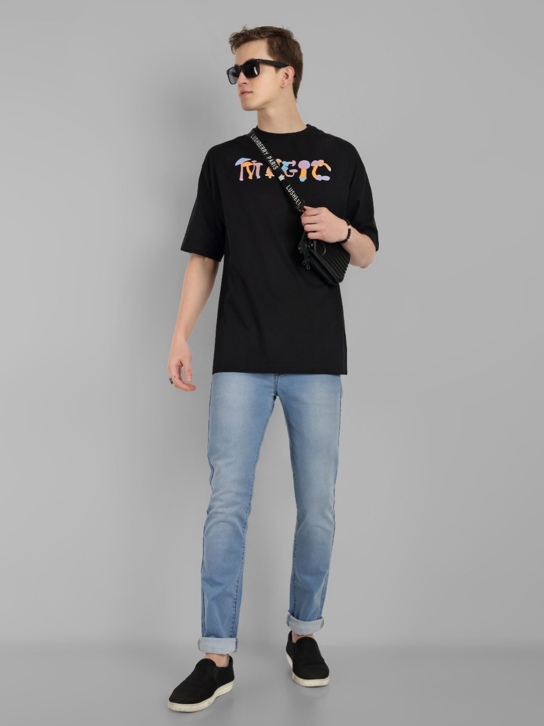 TOMHIDDLE Men Typography Printed Round Neck Cotton Oversized T-Shirt, Black