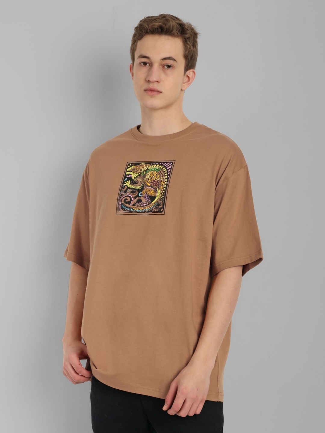 

TOMHIDDLE Men Graphic Printed Round Neck Cotton Oversized T-Shirt, Brown