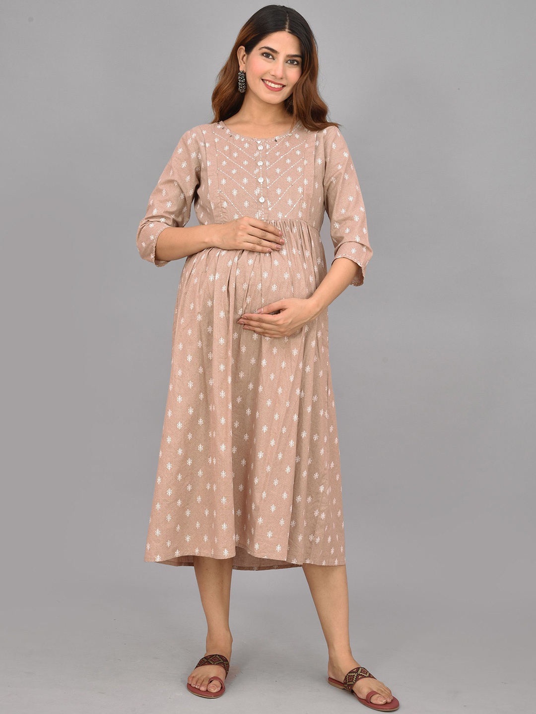 

Negen Ethnic Motifs Print Maternity A-Line Midi Ethnic Dress, Beige