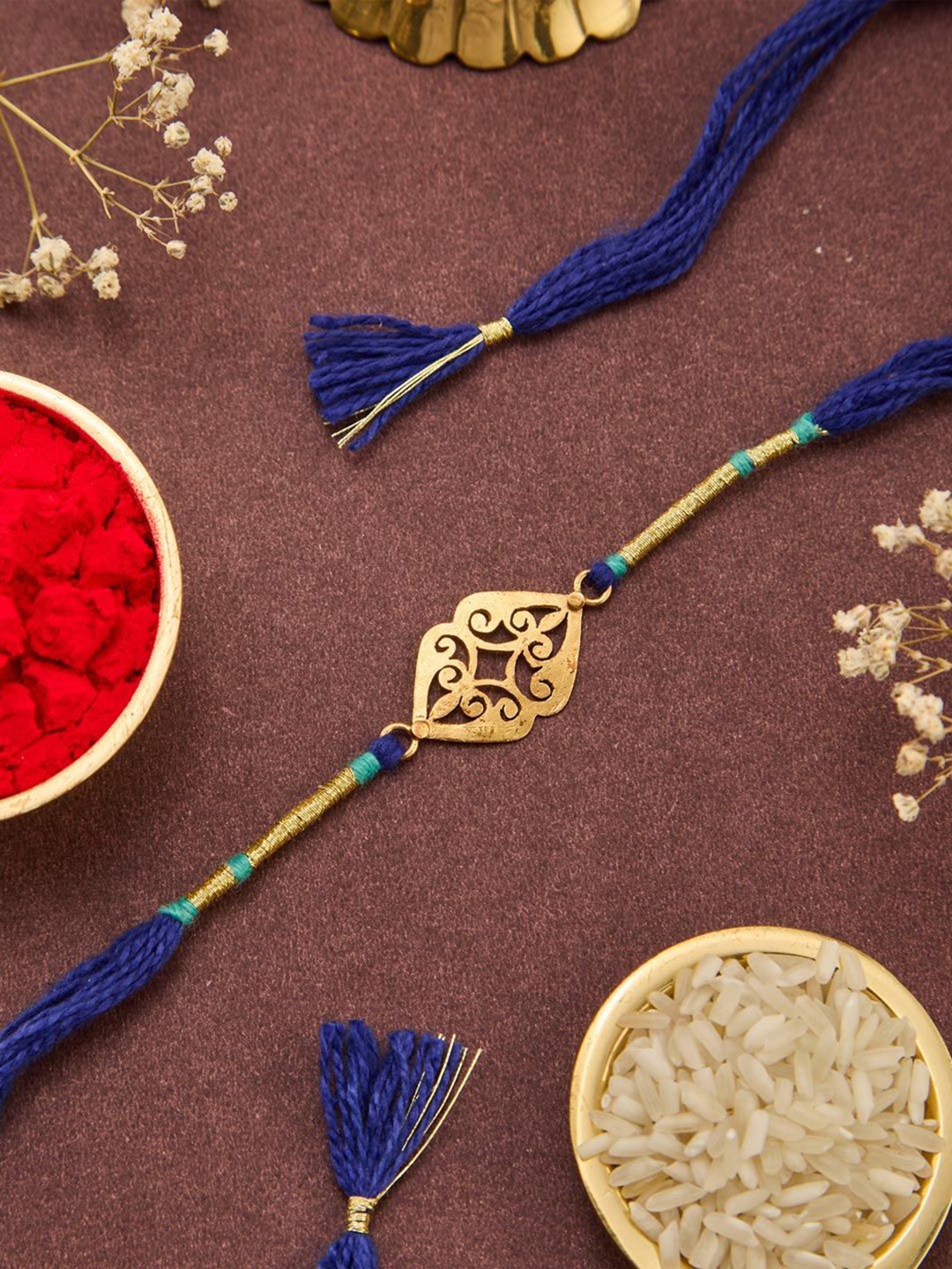 

Fabindia Thread Rakhi, Gold