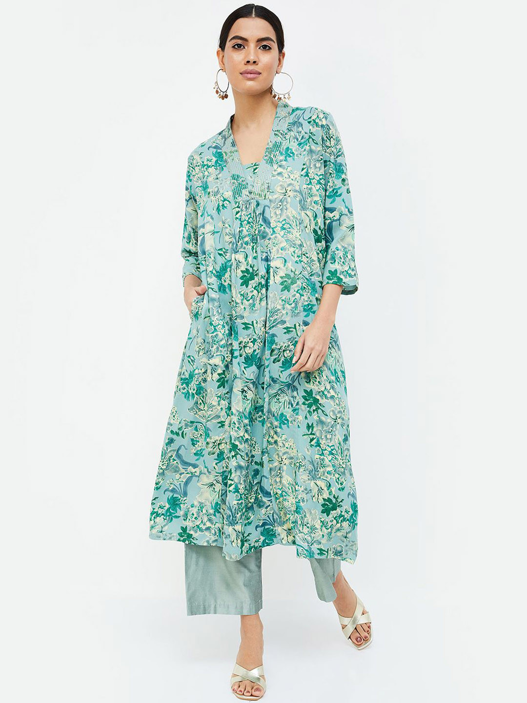 

Melange by Lifestyle Printed Flared Sleeves Sequinned A-Line Kurta, Blue