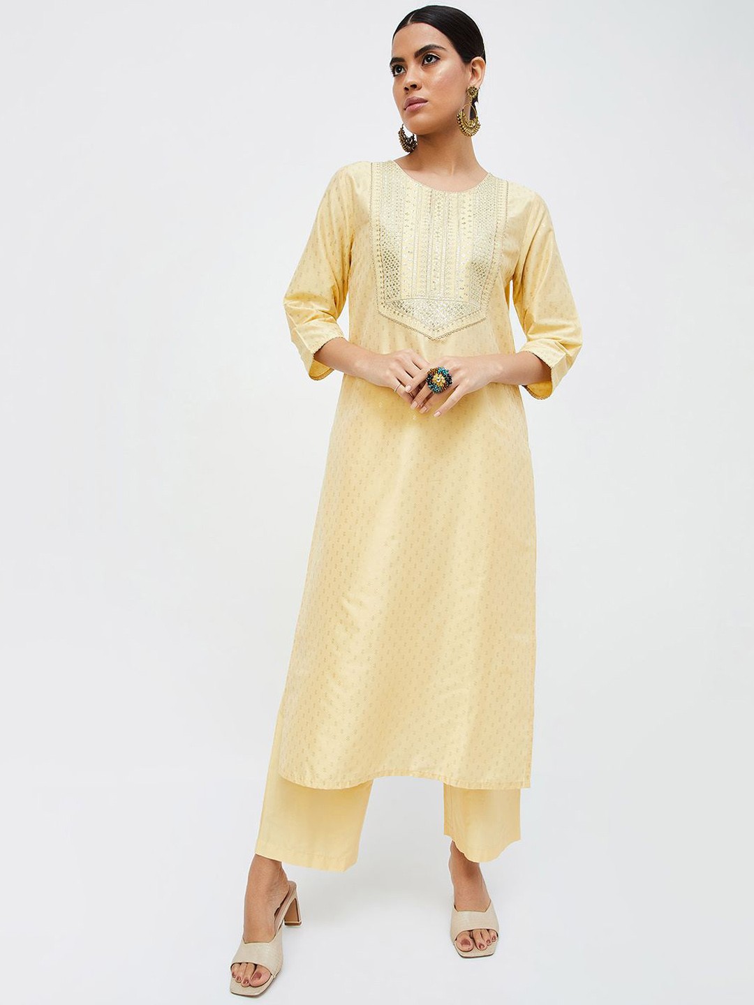 

Melange by Lifestyle Floral Embroidered Thread Work Straight Kurta With Pyjamas & Dupatta, Yellow