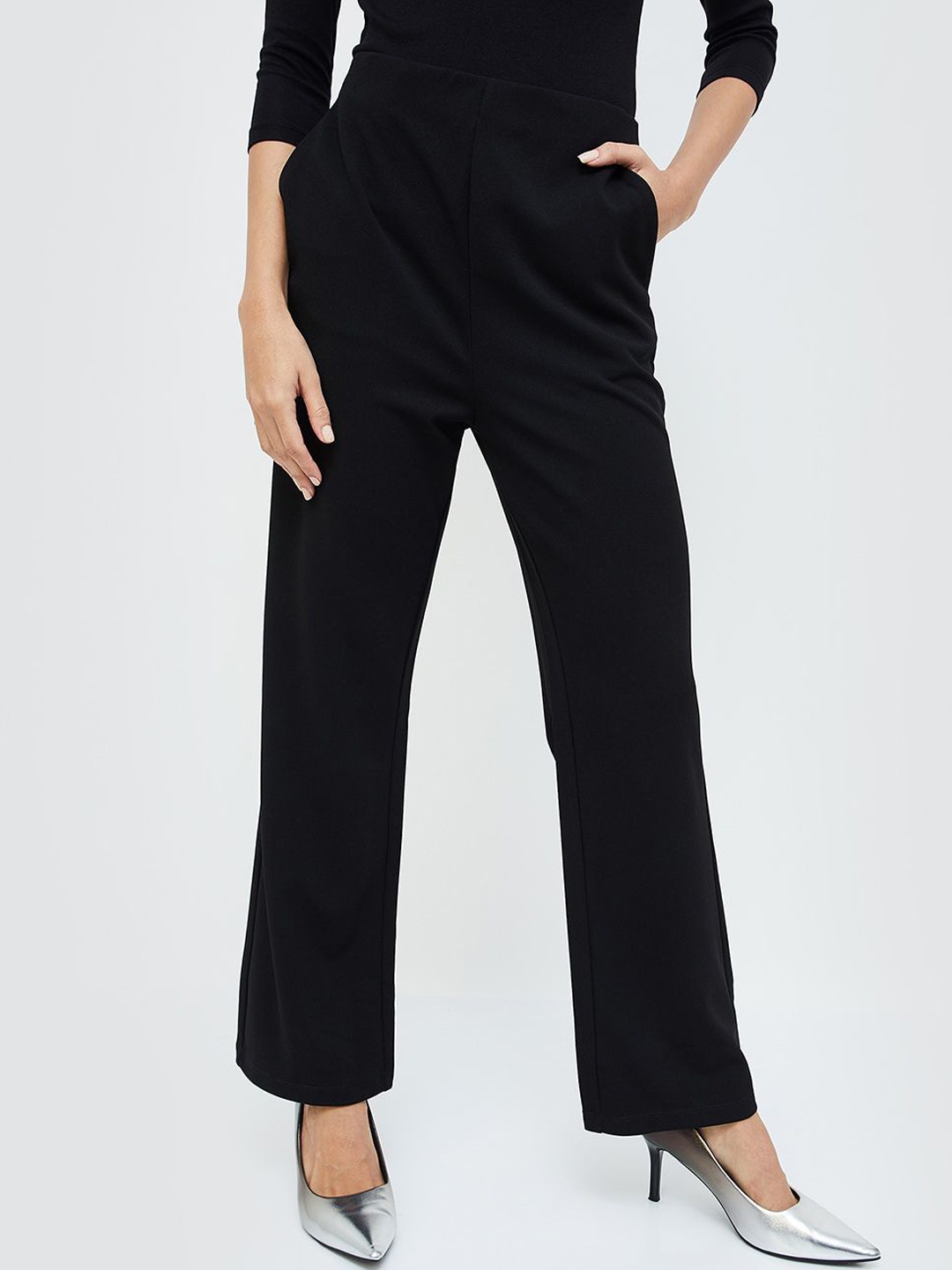 

CODE by Lifestyle Women Mid-Rise Trousers, Black