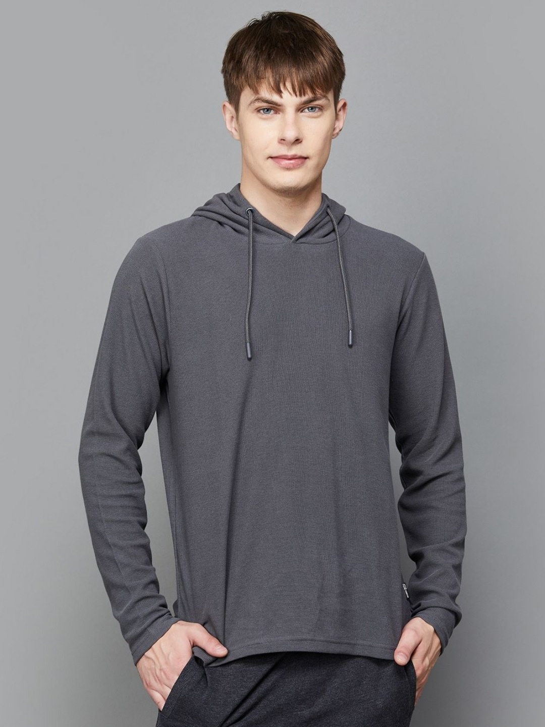 

Fame Forever by Lifestyle Men Hooded Pockets T-shirt, Grey