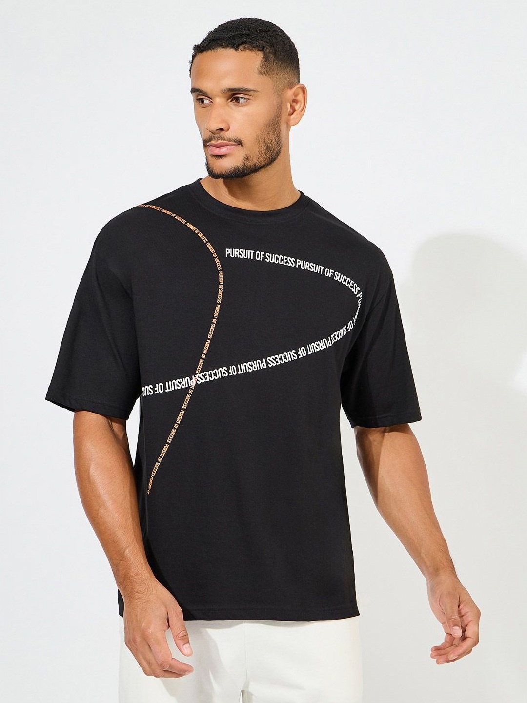 

Styli Men Typography Printed Round Neck Oversized Pure Cotton T-shirt, Black