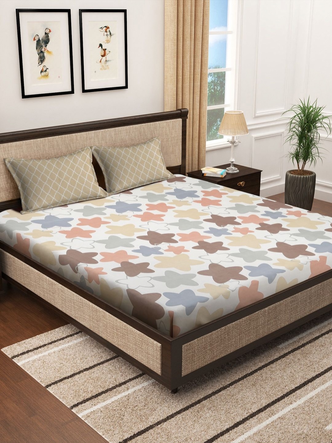

HOSTA HOMES Cream-Coloured & Brown 300 TC King Bedsheet with 2 Pillow Covers