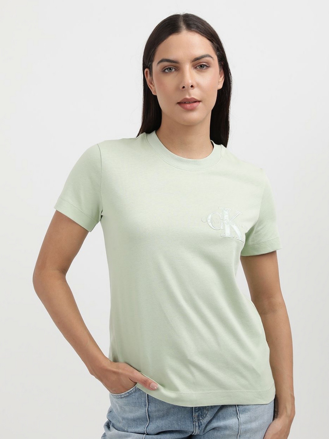 

Calvin Klein Women Solid Round Neck Cotton T-Shirt, Green