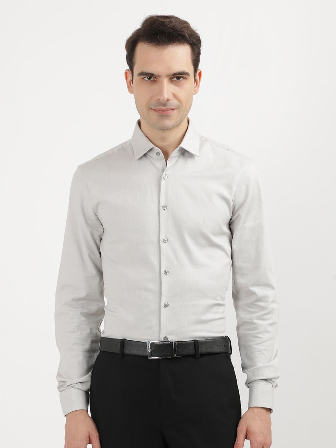 

Calvin Klein Men Solid Cotton Slim Fit Opaque Casual Shirt, Beige