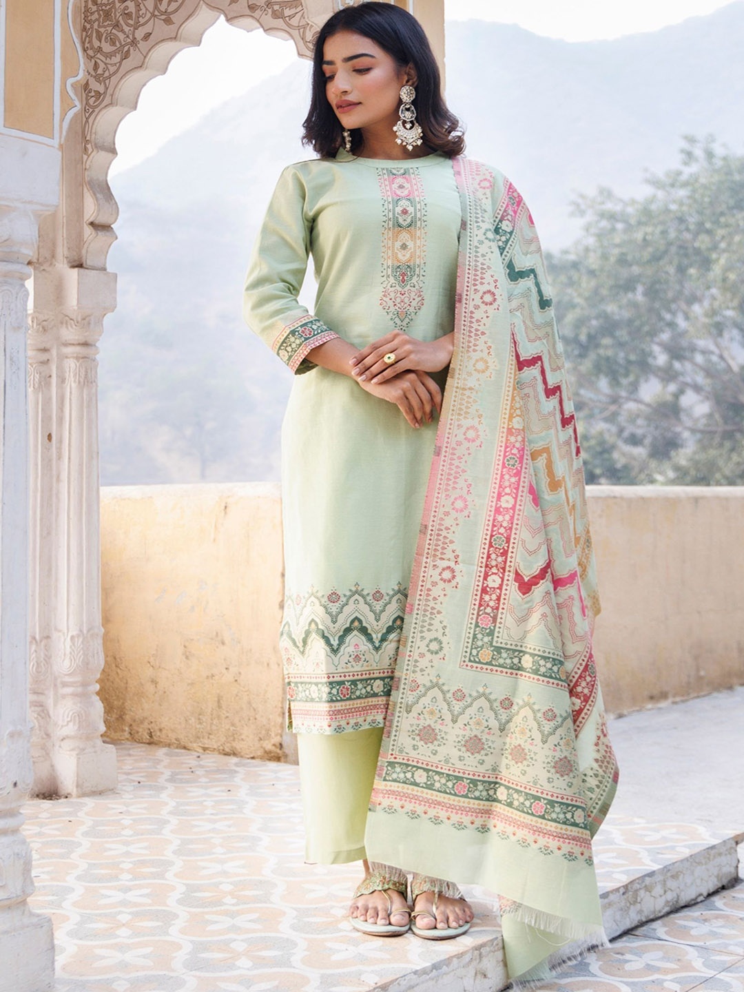 

KIDAR Ethnic Motifs Printed Regular Kurta with Trousers & Dupatta, Green