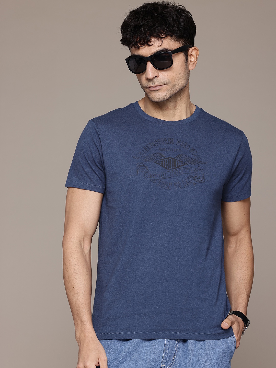 

Petrol Men Typography Printed T-shirt, Navy blue