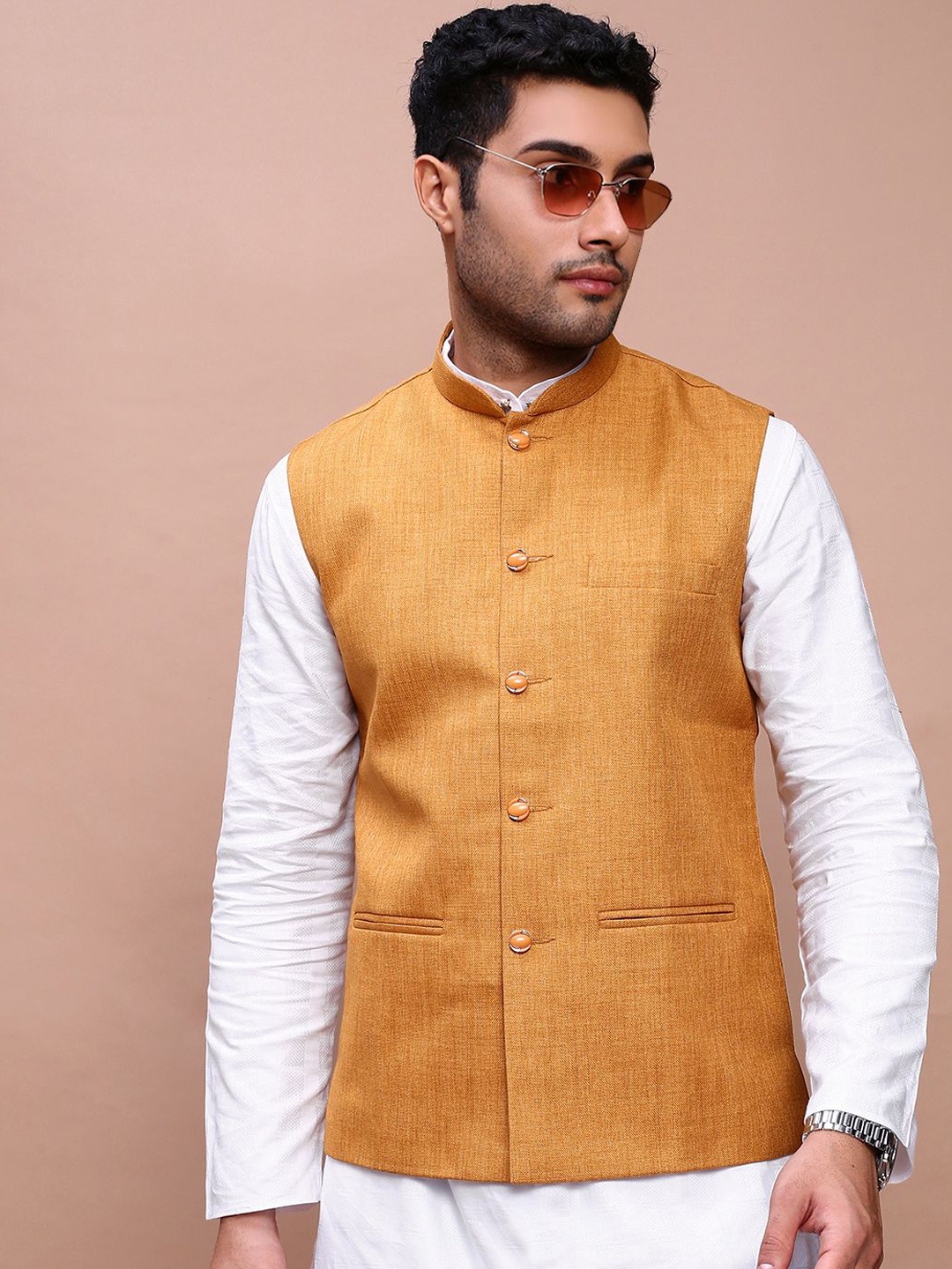 

SHOWOFF Men Slim-Fit Woven Nehru Jacket, Mustard