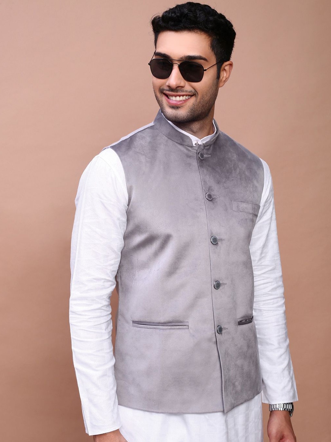 

SHOWOFF Woven Design Slim Fit Nehru Jackets, Grey