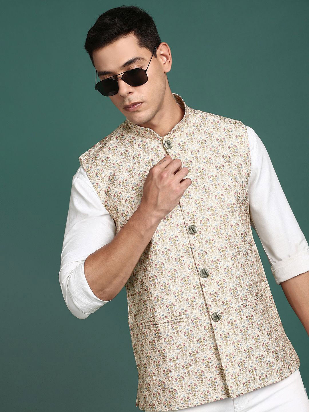 

SHOWOFF Floral Printed Slim Fit Nehru Jacket, Cream