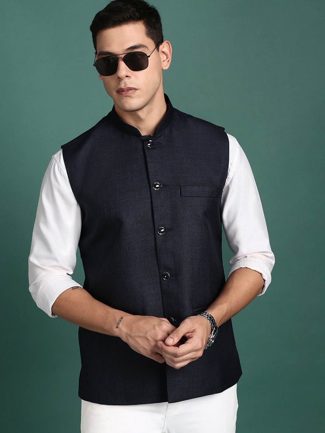 

SHOWOFF Men's Woven Slim-Fit Nehru Jacket, Navy blue