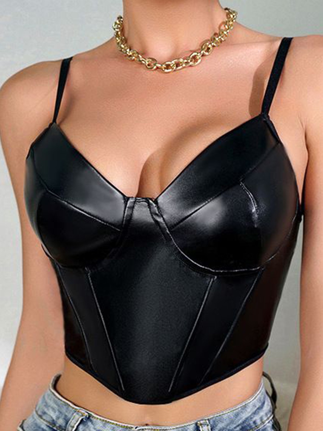 

StyleCast x Revolte Shoulder Straps Crop Top, Black