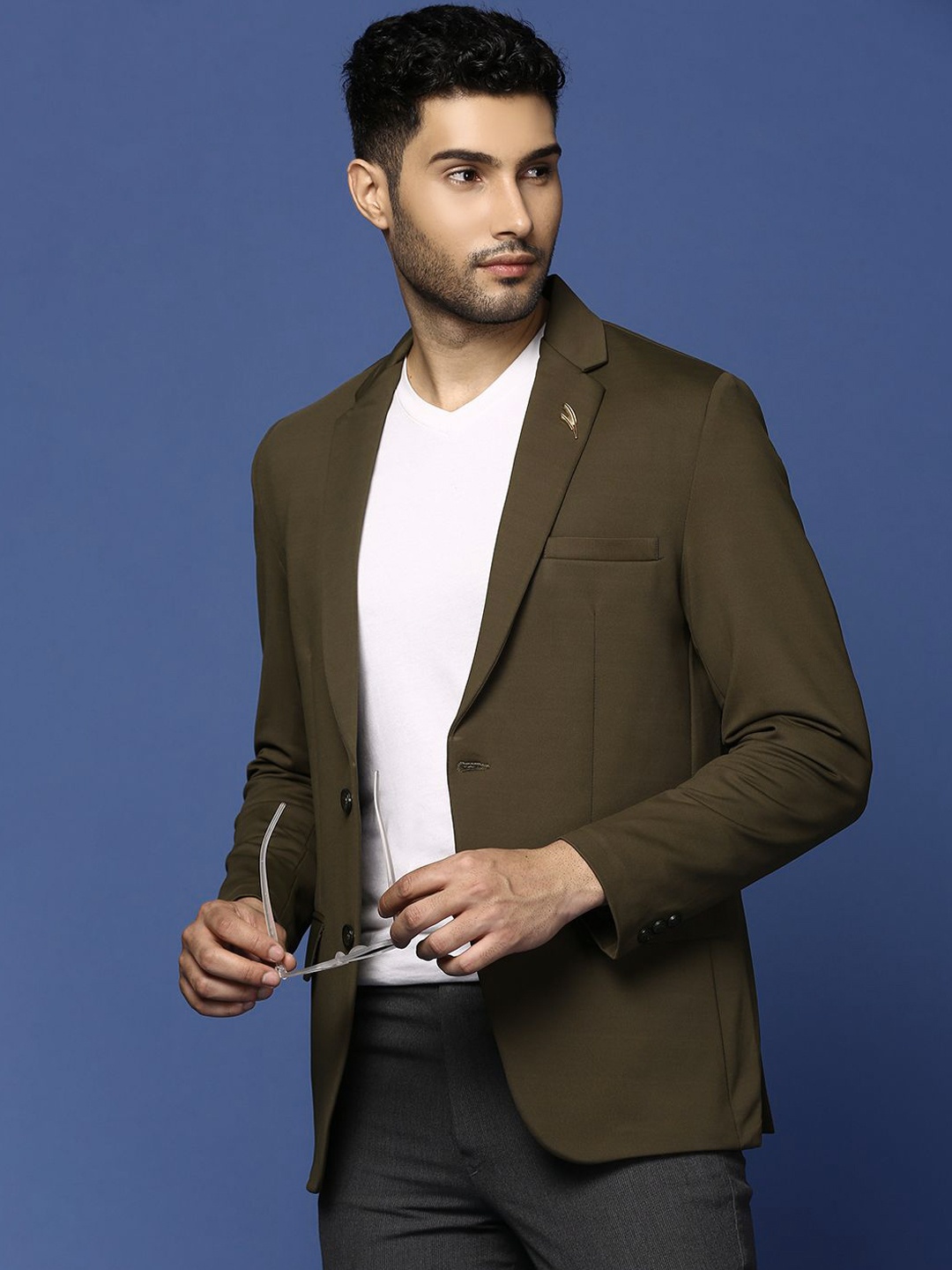 

SHOWOFF Slim-Fit Cotton Single-Breasted Blazer, Olive