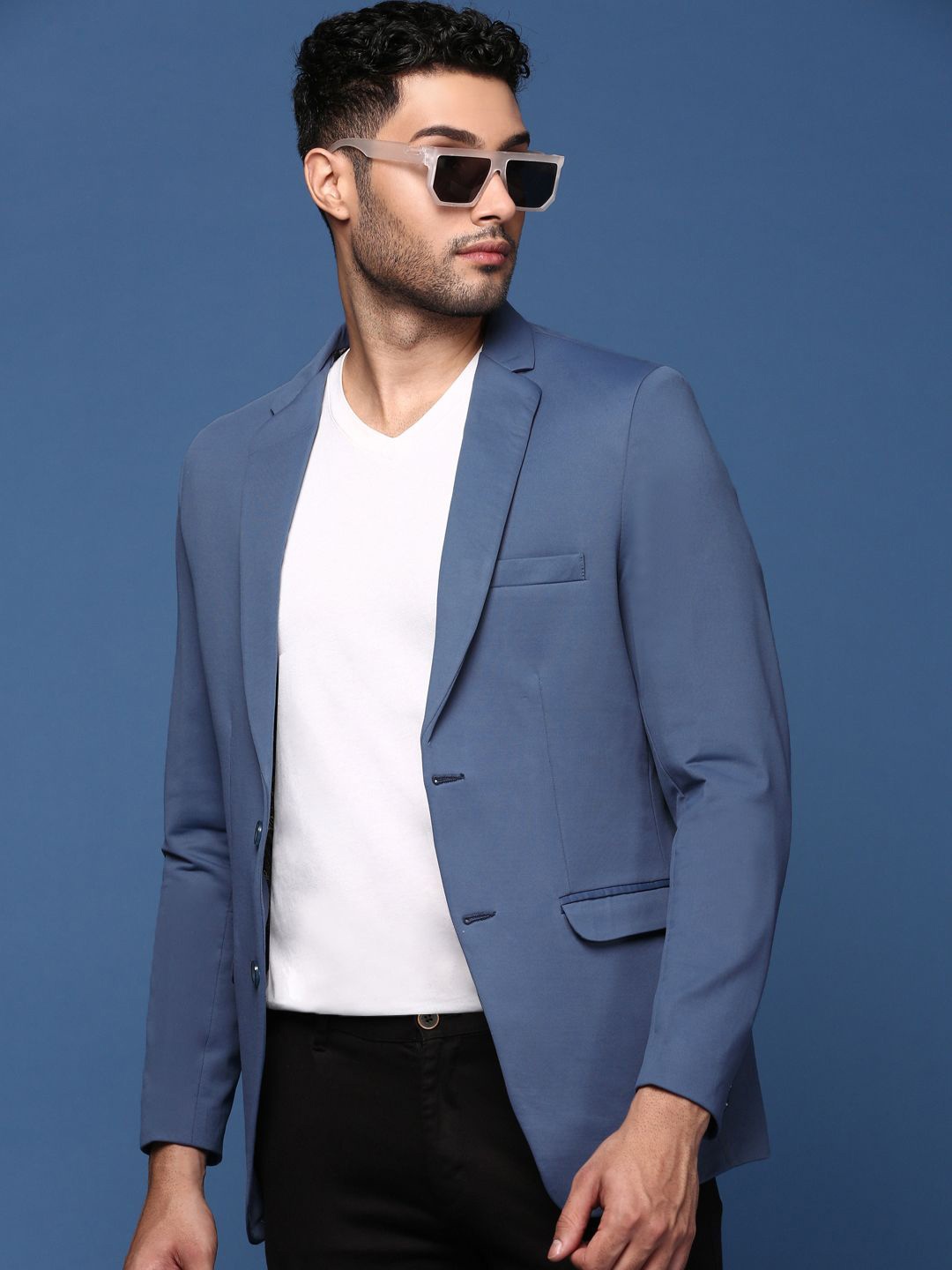 

SHOWOFF Slim Fit Cotton Single Breasted Blazers, Blue
