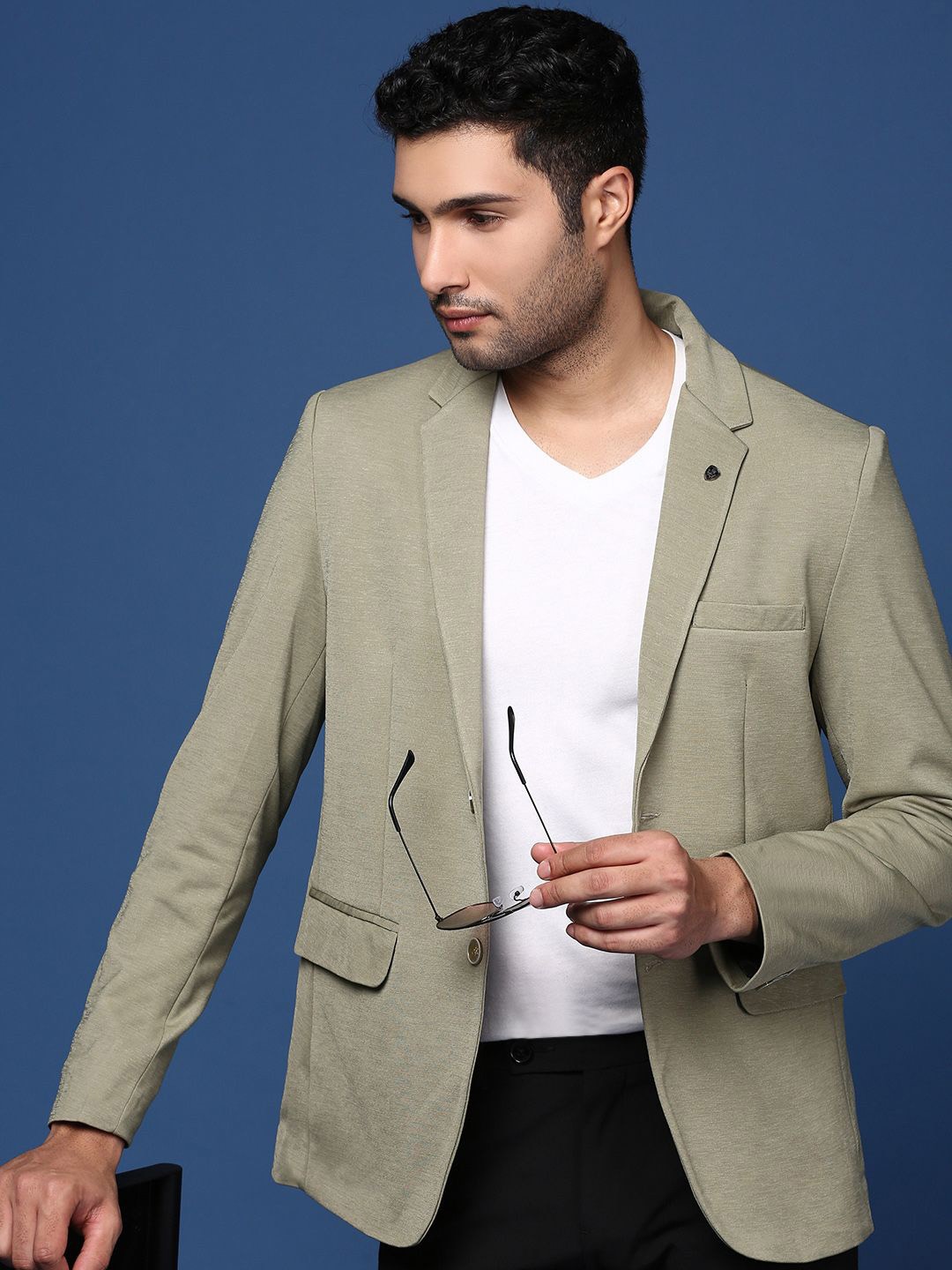 

SHOWOFF Notched Lapel Collar Slim-Fit Cotton Single-Breasted Blazer, Green