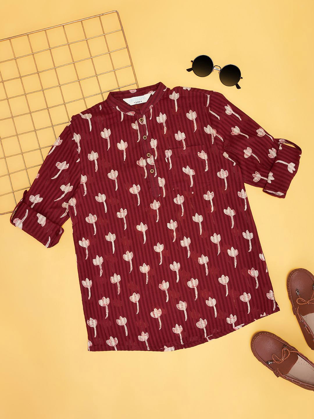 

indus route by Pantaloons Boys Floral Printed Band Collar Pure Cotton Straight Kurta, Red