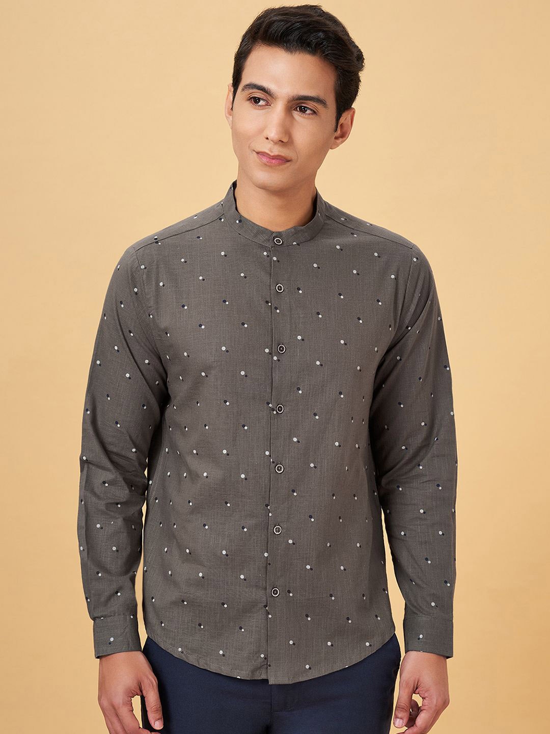 

indus route by Pantaloons Geometric Printed Boat Neck Cotton Shirt, Green