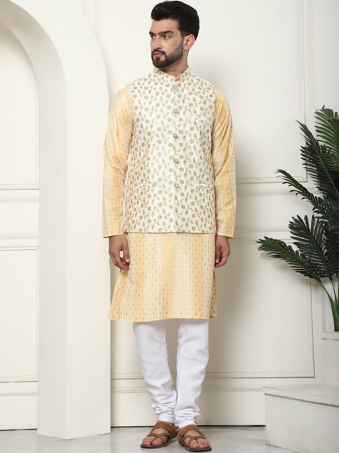 

SOJANYA Floral Printed Mandarin Collar Cotton Silk Kurta with Pyjama & Nehru Jacket, Mustard