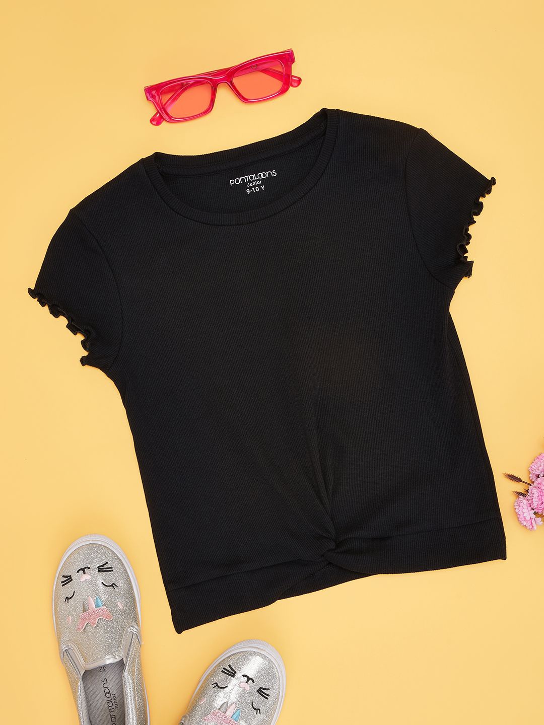 

Pantaloons Junior Girls Solid Round Neck Short Sleeves Cotton Top, Black
