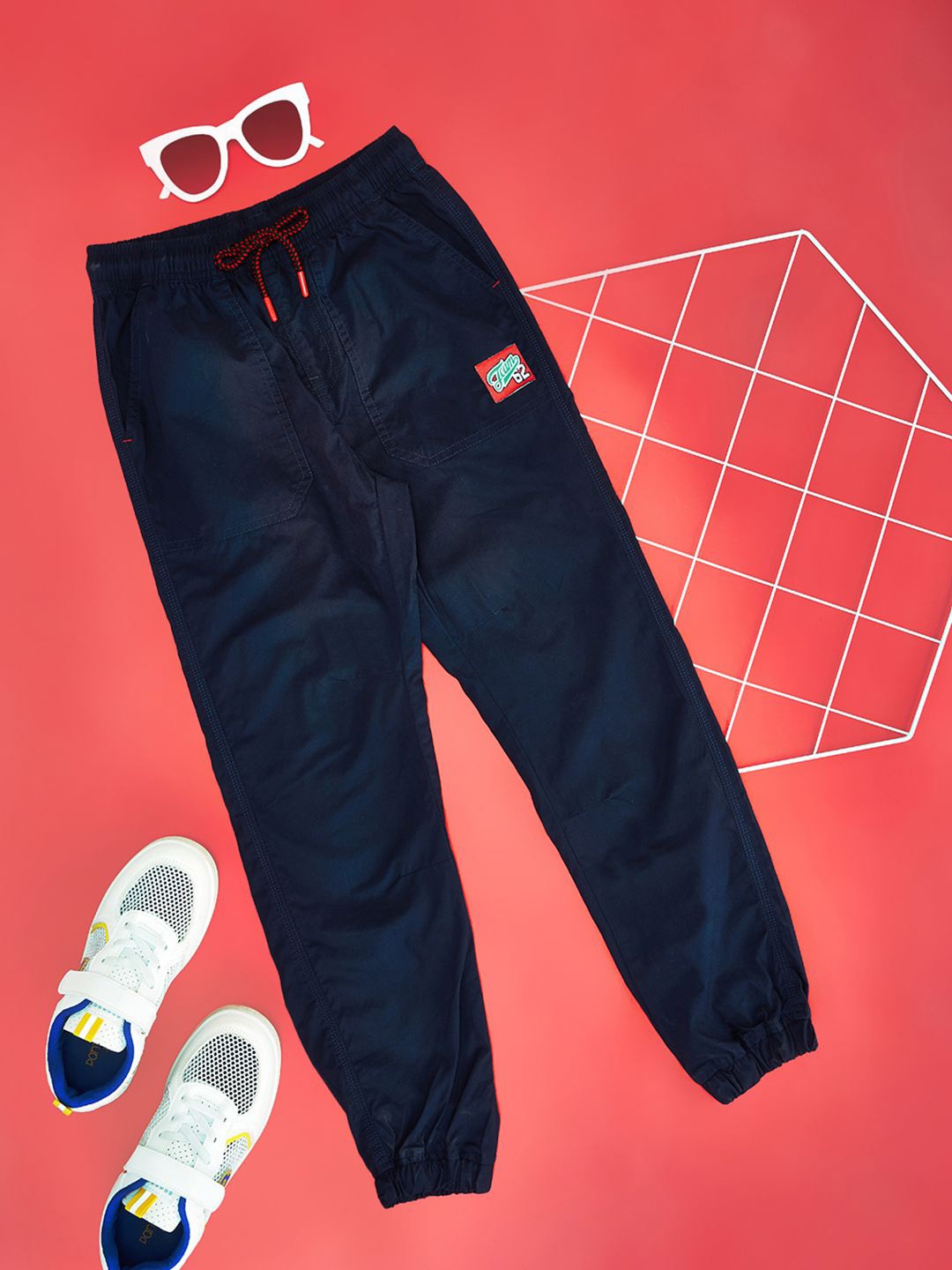 

Pantaloons Junior Boys Mid Rise Track Pants, Navy blue