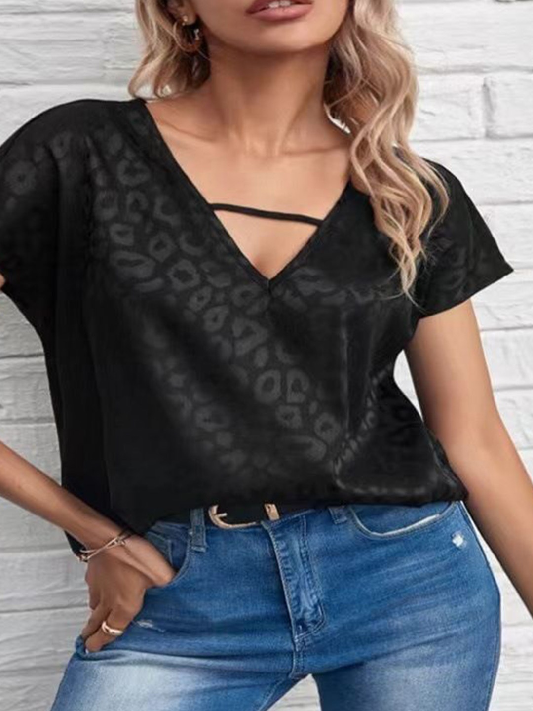 

StyleCast Women Black V-Neck Printed Extended Sleeves Satin Wrap Top