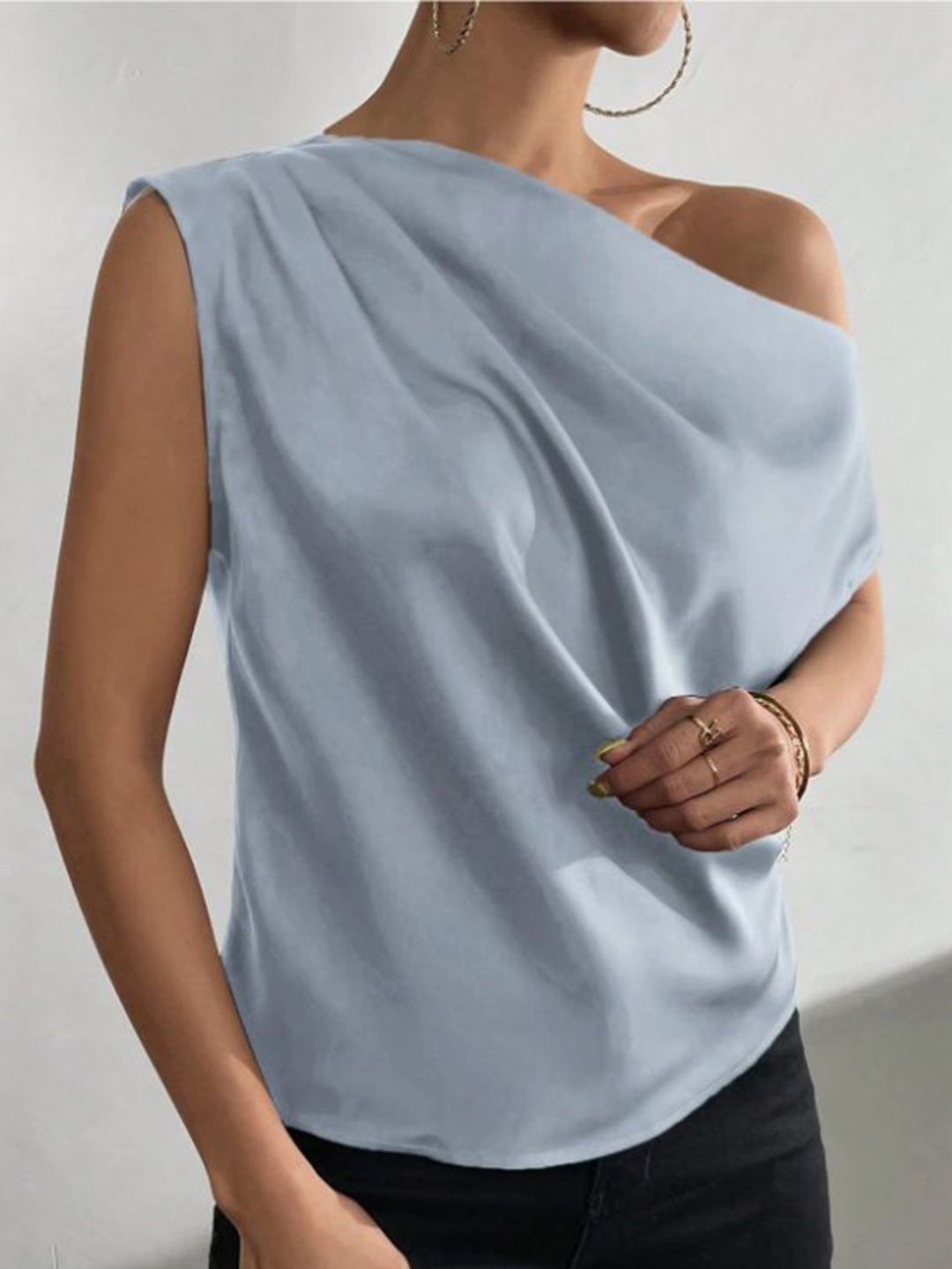 

StyleCast One shoulder woven solid Top, Blue