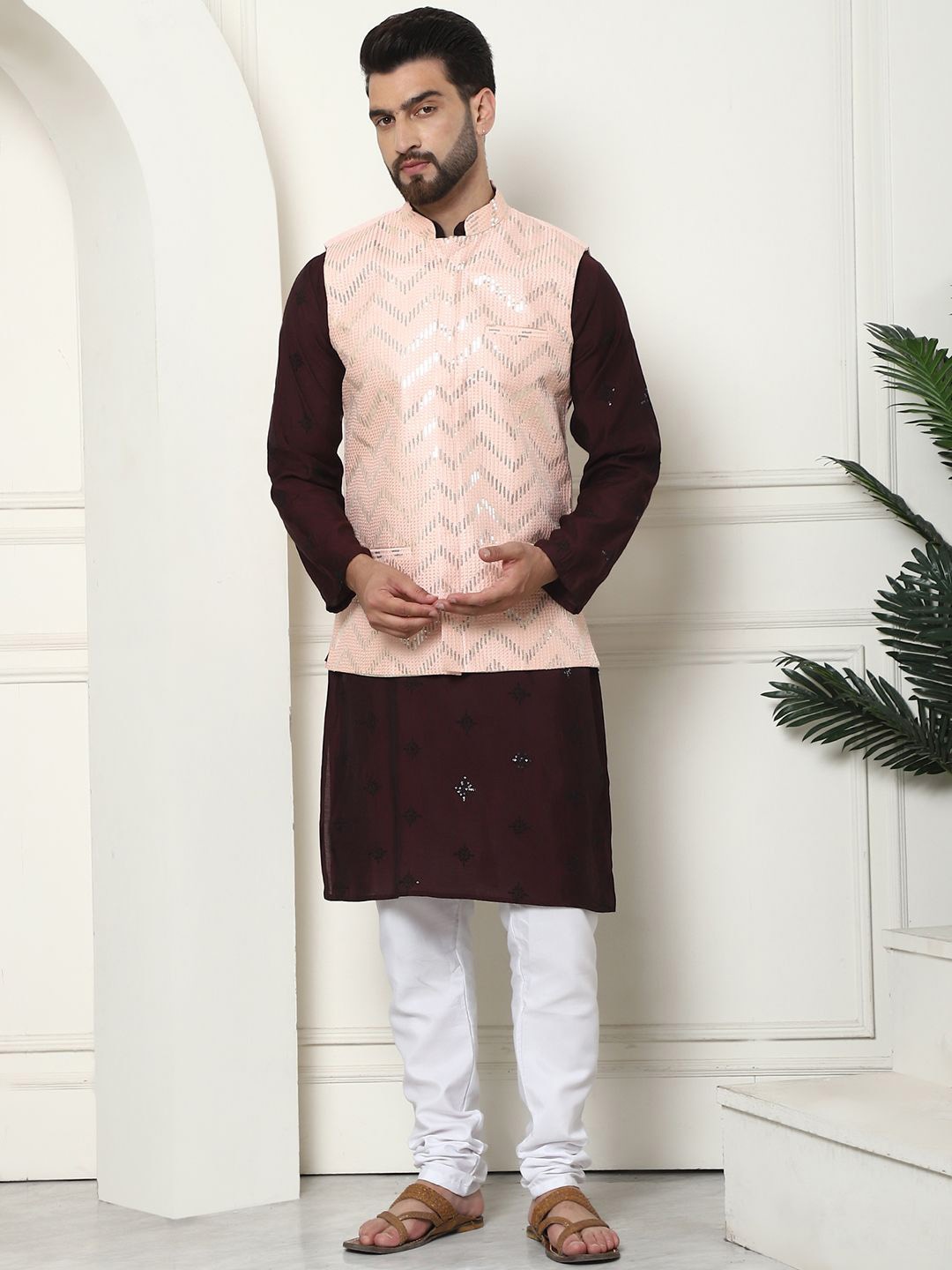 

SOJANYA Floral Embroidered Thread Work Cotton Silk Kurta with Pyjama & Nehru Jacket, Red