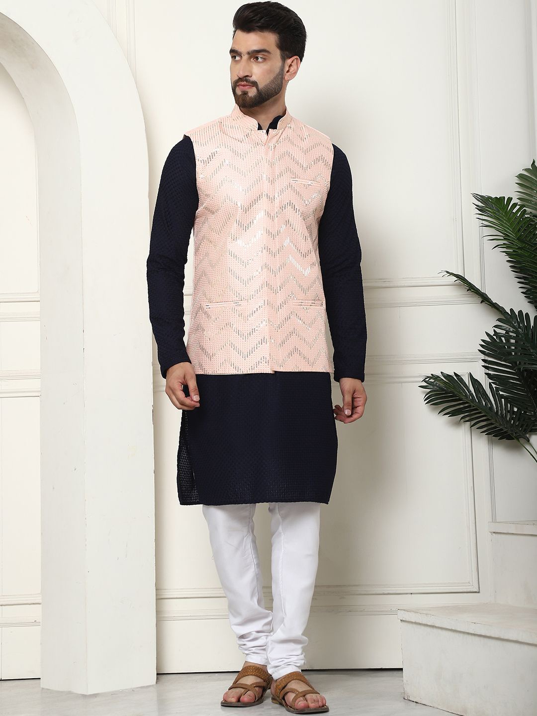 

SOJANYA Regular Pure Cotton Straight Kurta with Churidar, Navy blue