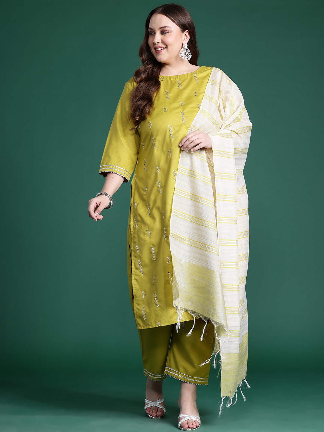 

Indo Era Plus Size Embroidered Sequinned Kurta With Trousers & Dupatta, Lime green