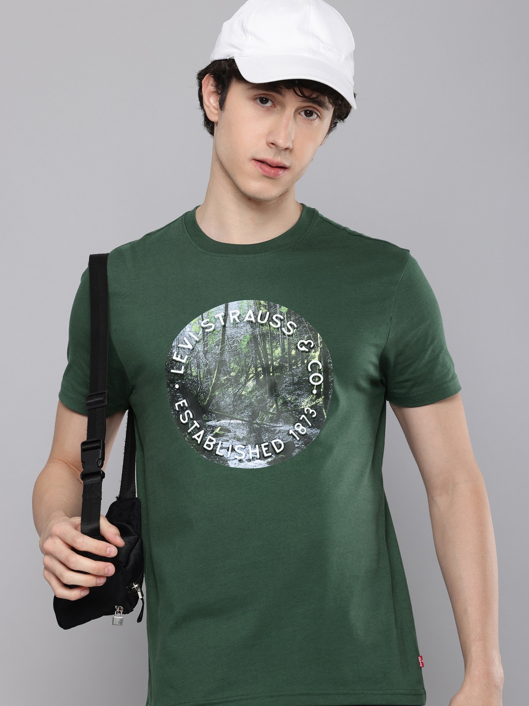 

Levis Graphic Printed Pure Cotton T-shirt, Green