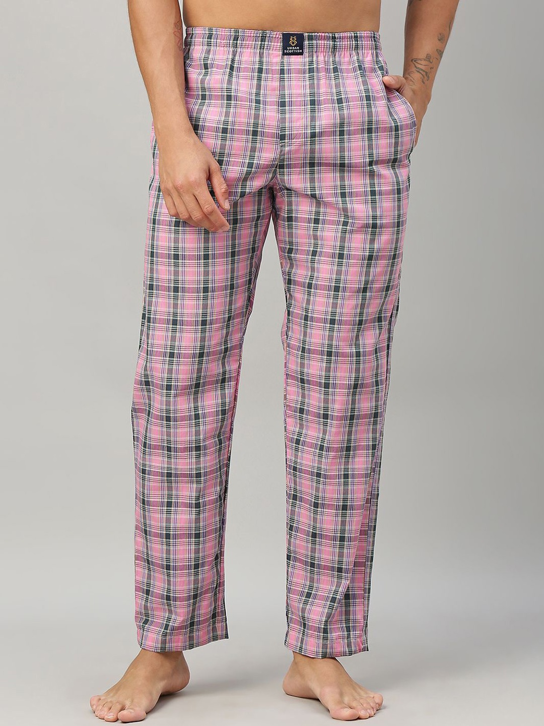 

URBAN SCOTTISH Men Checked Pure Cotton Lounge Pant, Pink