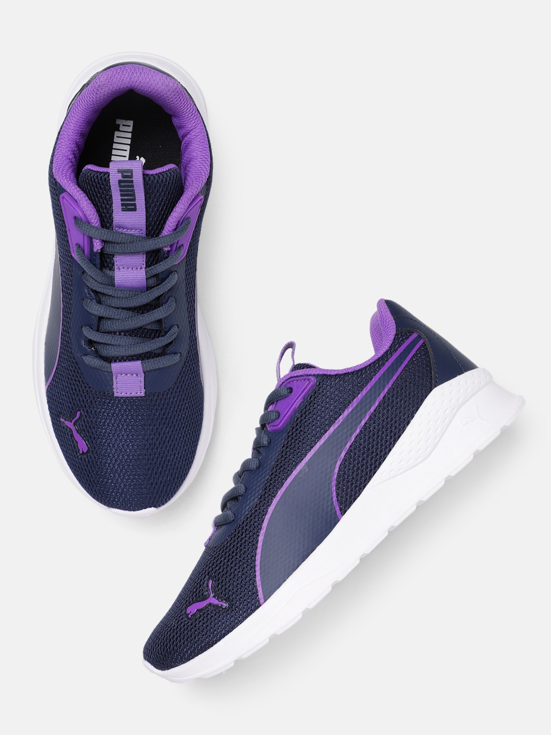 

Puma Women NovaRush Sneakers, Blue