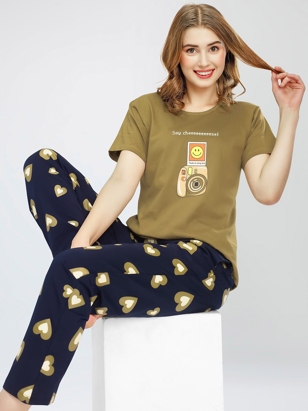 

Zeyo Round Neck Printed Pure Cotton Night suit, Mustard