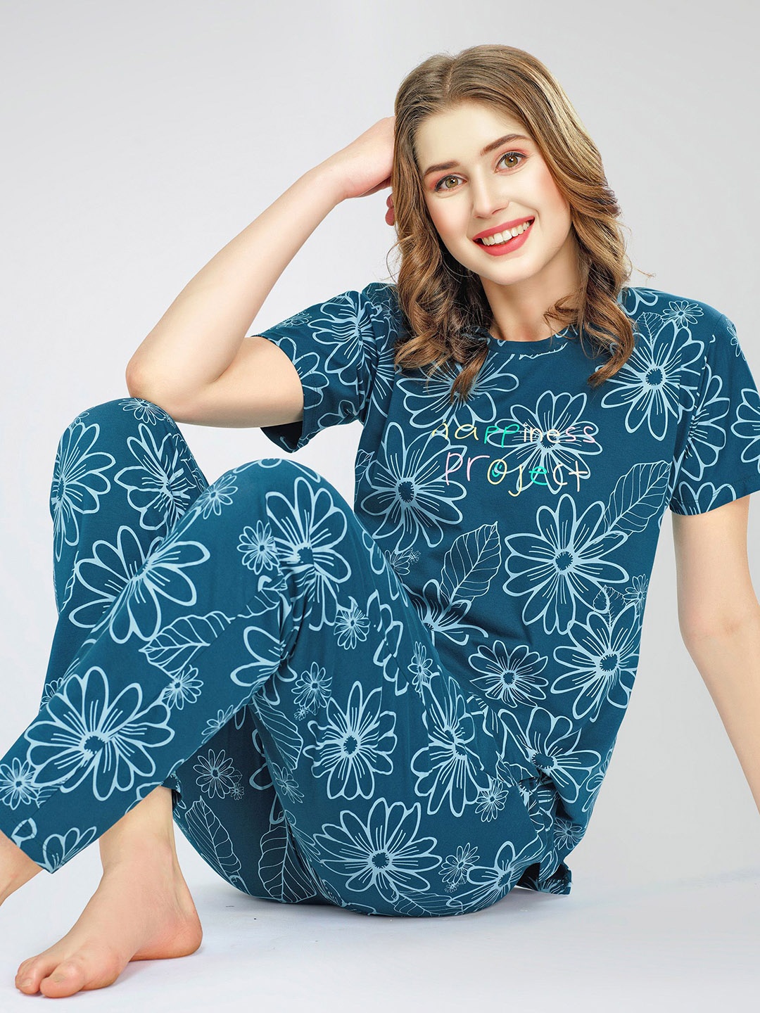 

Zeyo Floral Printed Round Neck Pure Cotton Night suit, Teal