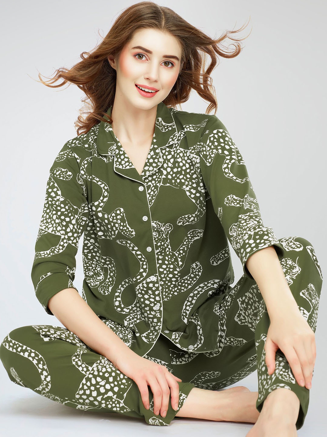 

Zeyo Round Lapel Collar Printed Pure Cotton Night suit, Olive