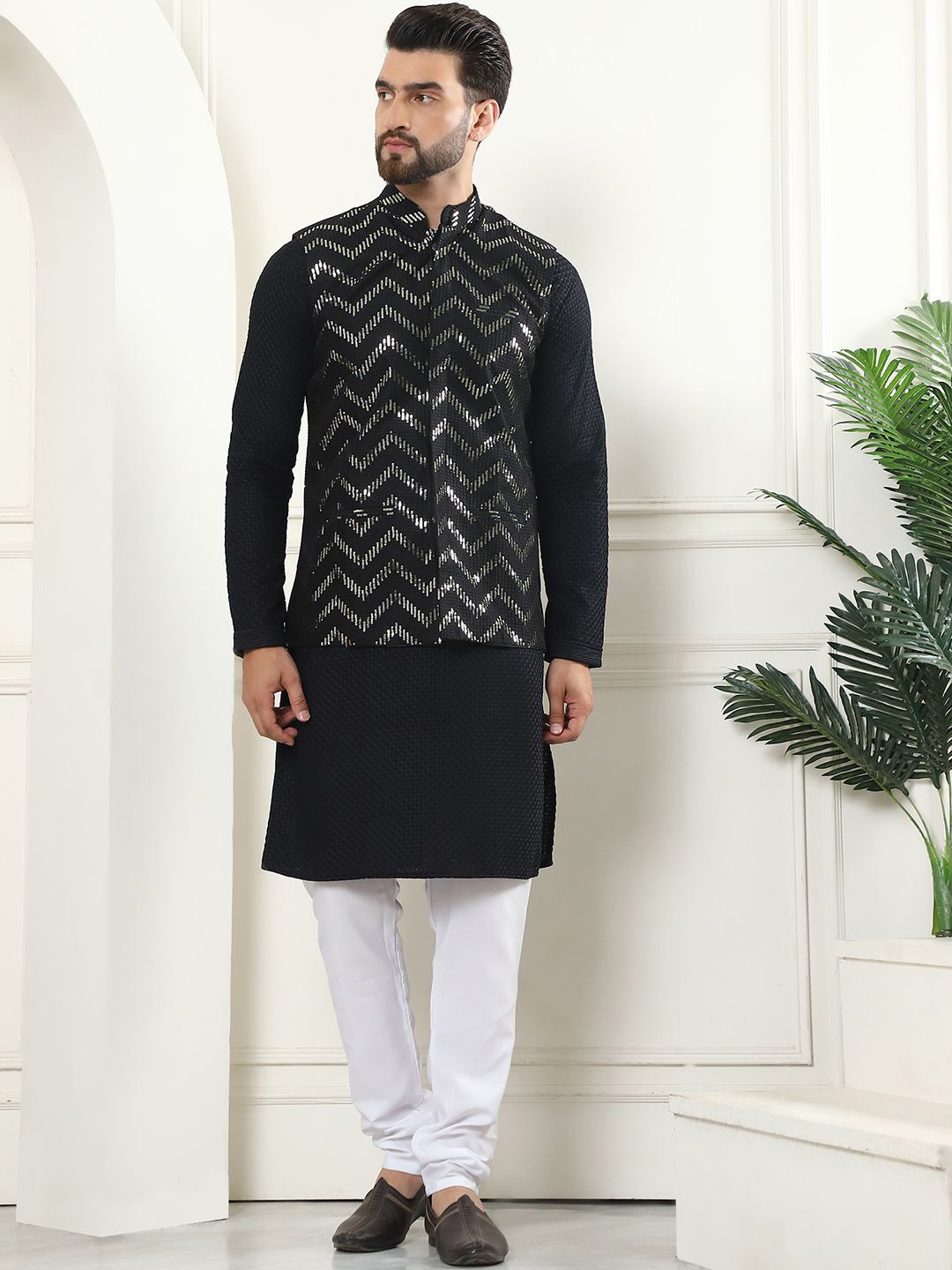 

SOJANYA Ethnic Motifs Regular Pure Cotton Kurta with Churidar & Nehru Jacket, Black