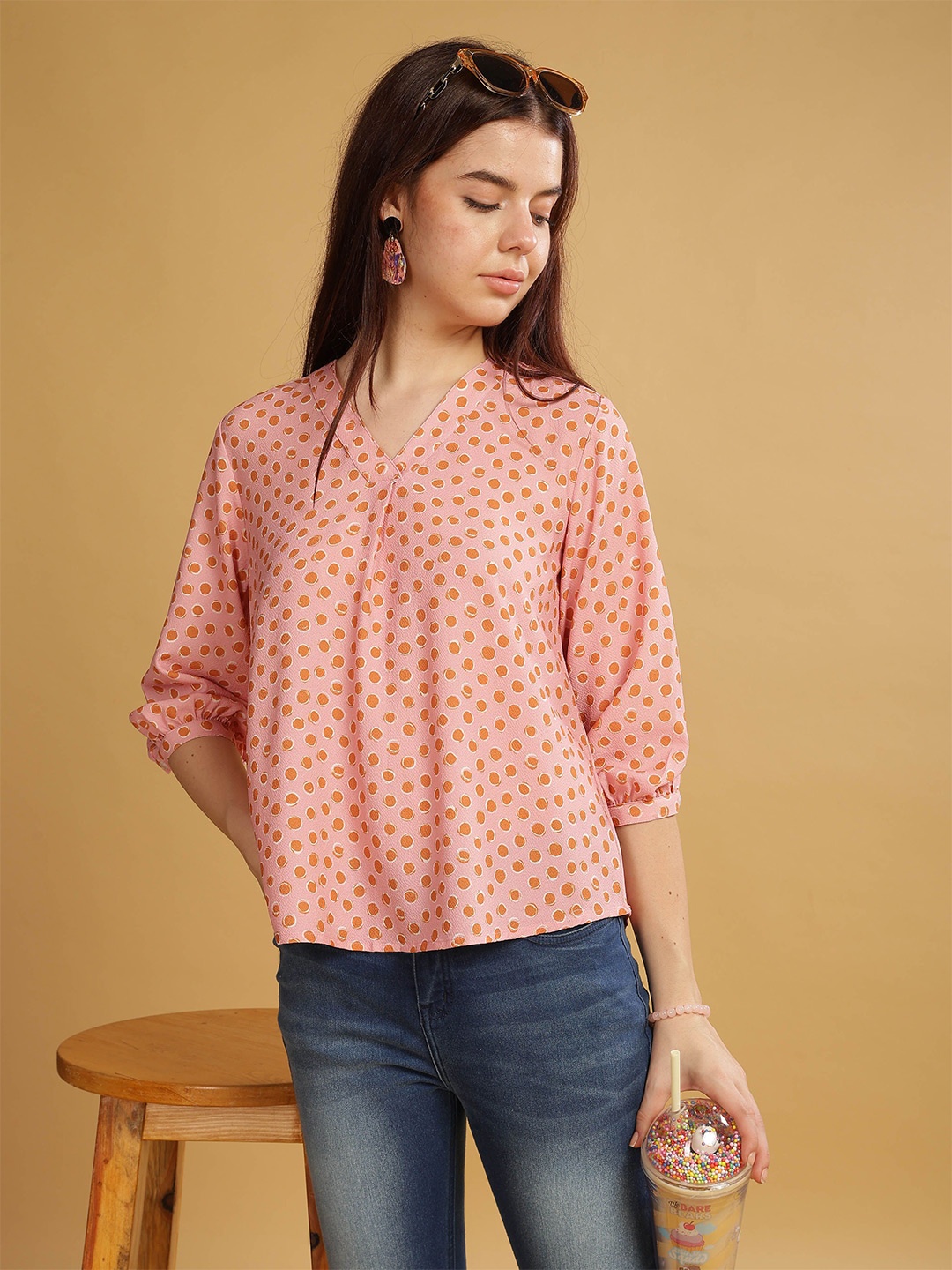 

SILISOUL women V-Neck Cuffed Sleeves Printed Crepe Top, Pink