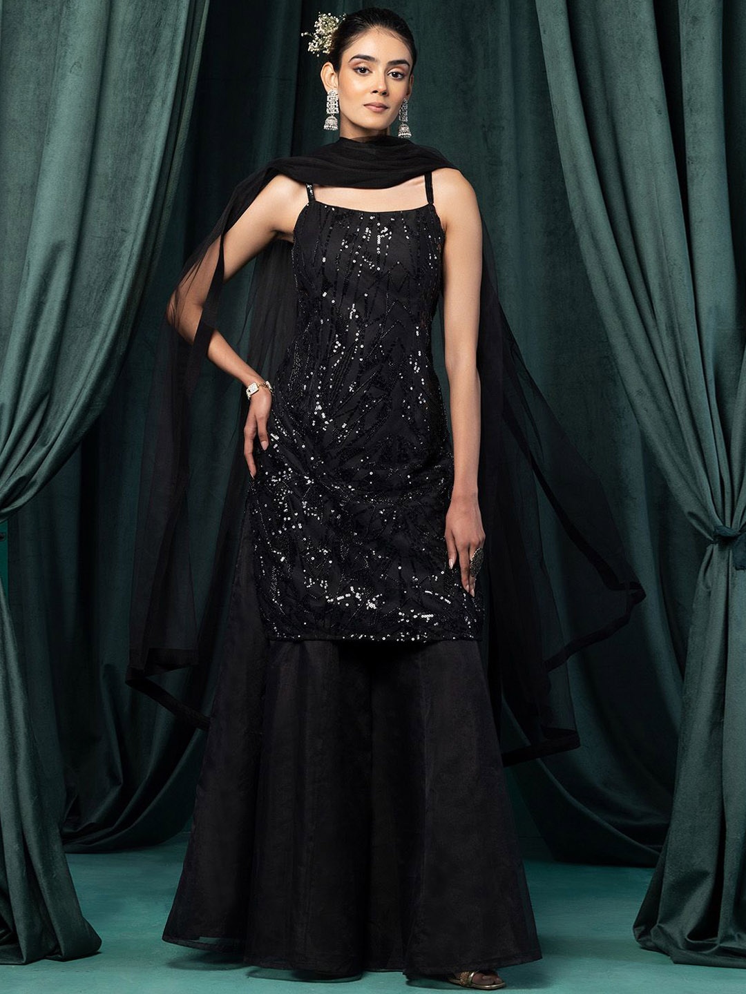 

Indya Luxe Abstract Embroidered Sequinned Straight Kurta With Sharara & Dupatta, Black