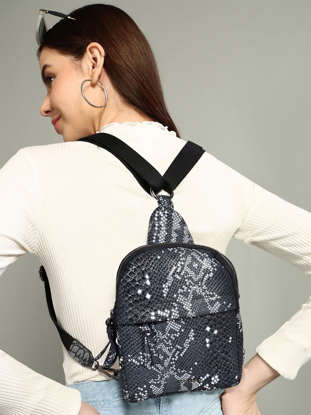 

Sassora Women Embellished Leather Backpack With Compression Straps, Navy blue