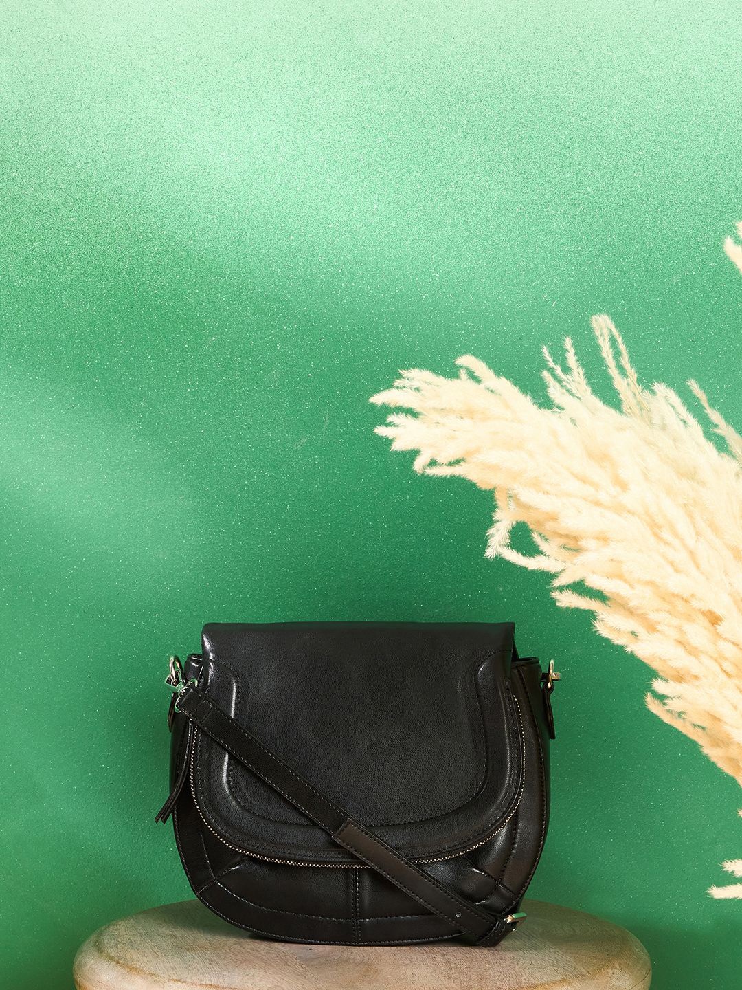 

Mast & Harbour Women PU Half Moon Sling Bag with Tasselled, Black